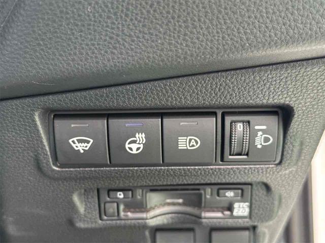 トヨタ カローラクロス 15枚目