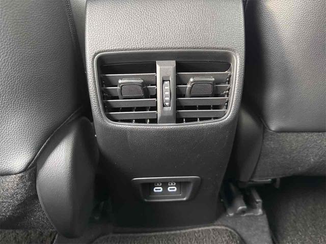 トヨタ カローラクロス 31枚目