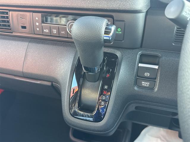 ホンダ Ｎ－ＢＯＸカスタム 9枚目