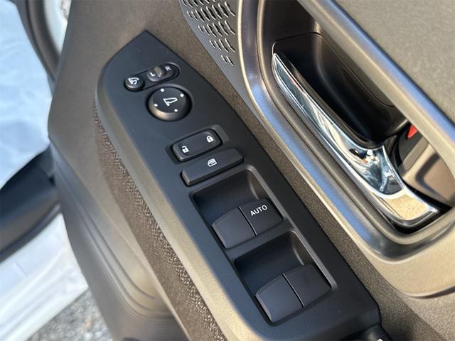 ホンダ Ｎ－ＢＯＸカスタム 14枚目