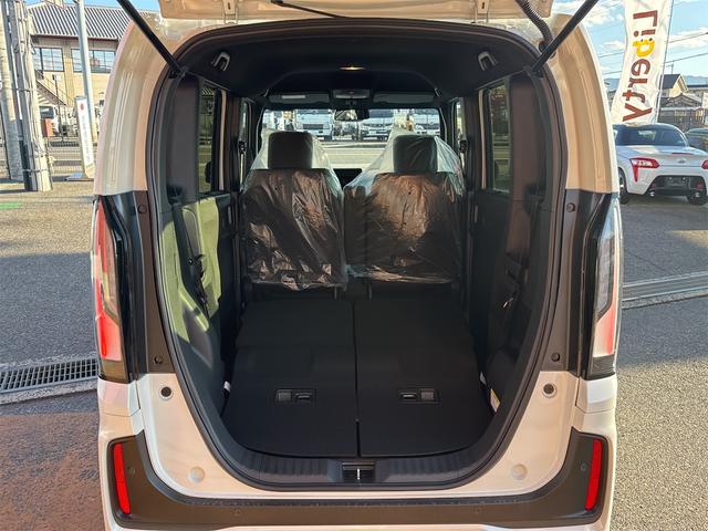 ホンダ Ｎ－ＢＯＸカスタム 25枚目