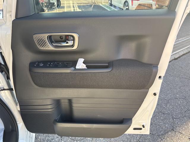 ホンダ Ｎ－ＢＯＸカスタム 32枚目