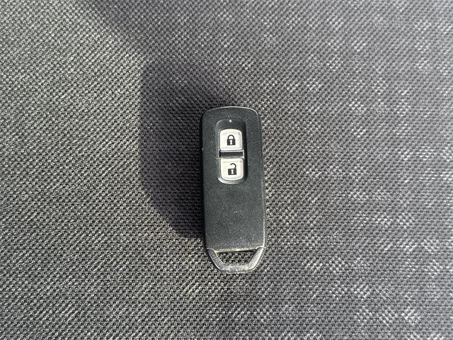 ホンダ N-BOXカスタム 13枚目