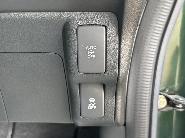 ホンダ N-BOXカスタム 37枚目