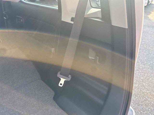 ワゴンR FX クリアランスソナー レーンアシスト 衝突被害軽減システム オートライト スマートキー 電動格納ミラー シートヒーター ベンチシート CVT ESC CD(26枚目)