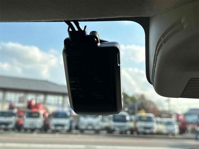 ワゴンR FX クリアランスソナー レーンアシスト 衝突被害軽減システム オートライト スマートキー 電動格納ミラー シートヒーター ベンチシート CVT ESC CD(43枚目)