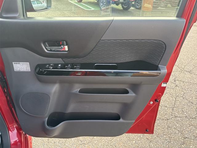 スズキ スペーシアカスタム 32枚目