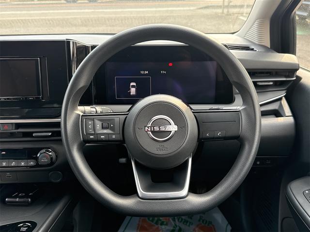 日産 ノート 6枚目