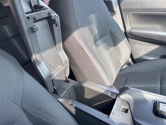 日産 ノート 40枚目