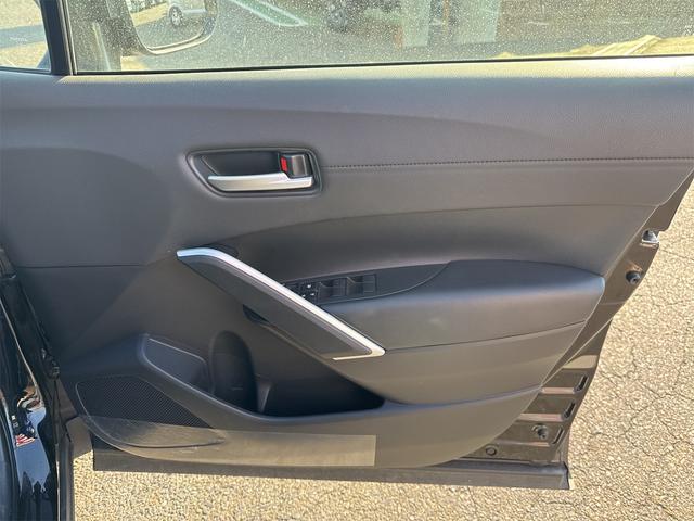 トヨタ カローラクロス 35枚目