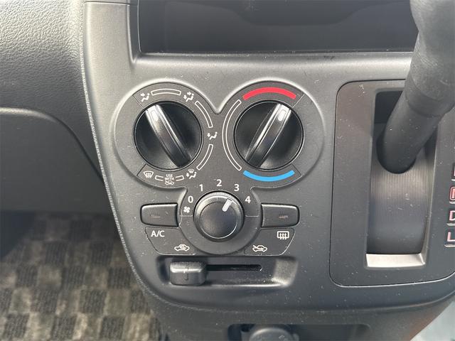 スズキ ソリオ 34枚目