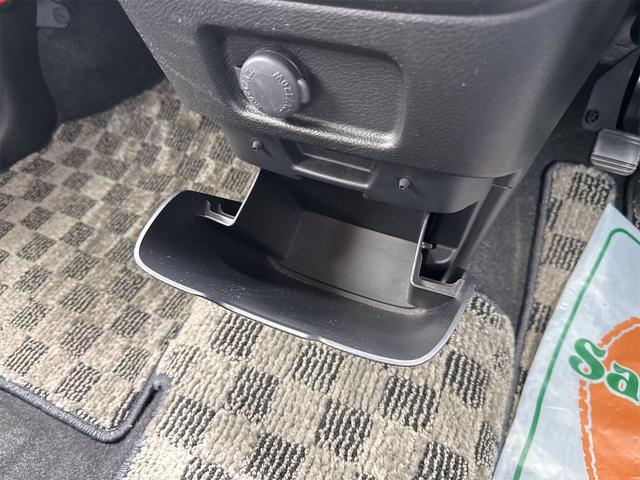 スズキ ソリオ 47枚目