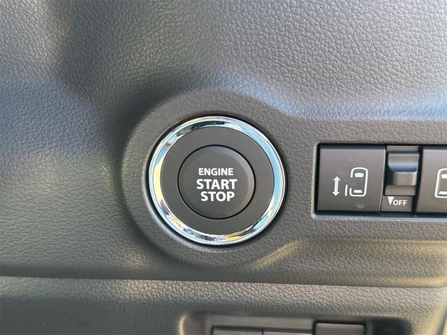 スペーシアギア ハイブリッドＸＺ　両側電動スライドドア　オートクルーズコントロール　オートライト　スマートキー　アイドリングストップ　電動格納ミラー　シートヒーター　ベンチシート　ＣＶＴ　ＡＢＳ　ＥＳＣ　ルーフレール　アルミホイール（11枚目）