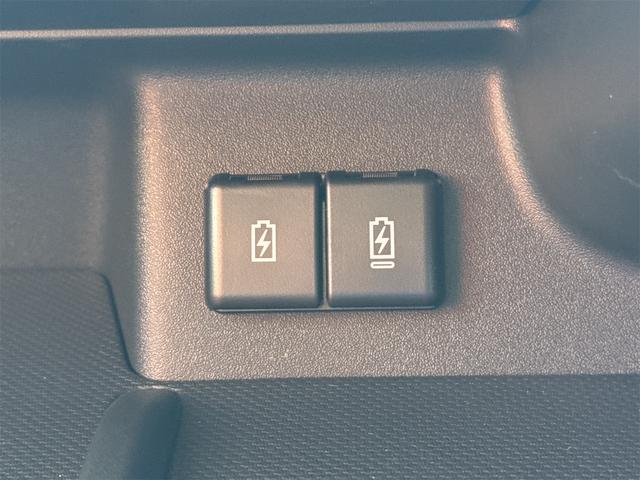 スペーシアギア ハイブリッドＸＺ　両側電動スライドドア　オートクルーズコントロール　オートライト　スマートキー　アイドリングストップ　電動格納ミラー　シートヒーター　ベンチシート　ＣＶＴ　ＡＢＳ　ＥＳＣ　ルーフレール　アルミホイール（47枚目）