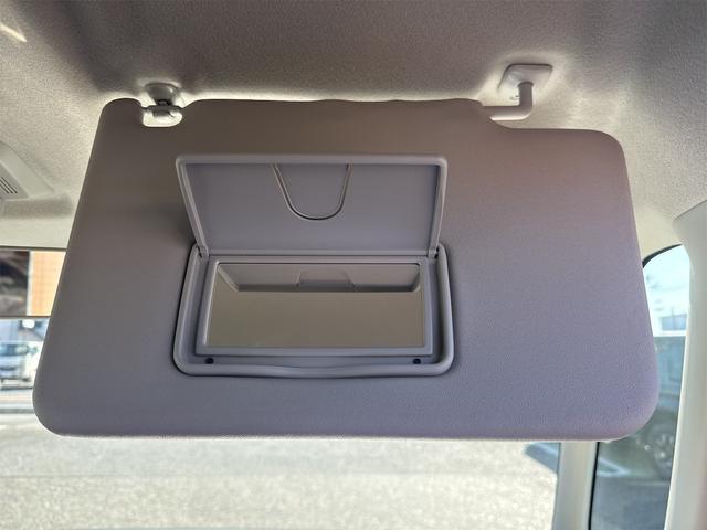 スペーシアギア ハイブリッドＸＺ　両側電動スライドドア　オートクルーズコントロール　オートライト　スマートキー　アイドリングストップ　電動格納ミラー　シートヒーター　ベンチシート　ＣＶＴ　ＡＢＳ　ＥＳＣ　ルーフレール　アルミホイール（51枚目）