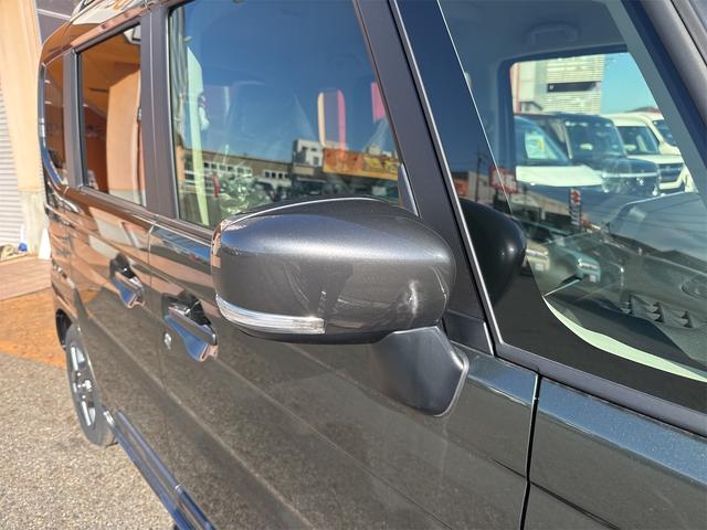 スペーシアギア ハイブリッドＸＺ　両側電動スライドドア　オートクルーズコントロール　オートライト　スマートキー　アイドリングストップ　電動格納ミラー　シートヒーター　ベンチシート　ＣＶＴ　ＡＢＳ　ＥＳＣ　ルーフレール　アルミホイール（54枚目）