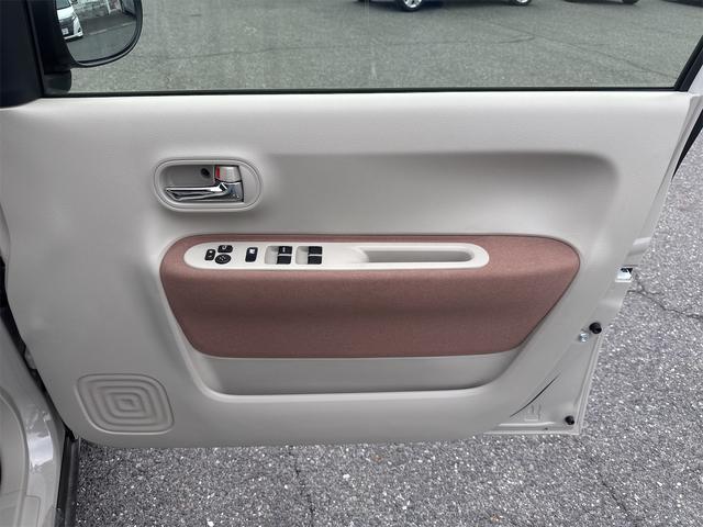 アルトラパン Ｘ　バックカメラ　クリアランスソナー　レーンアシスト　衝突被害軽減システム　オートライト　スマートキー　アイドリングストップ　電動格納ミラー　シートヒーター　ベンチシート　ＣＶＴ　ＡＢＳ（30枚目）