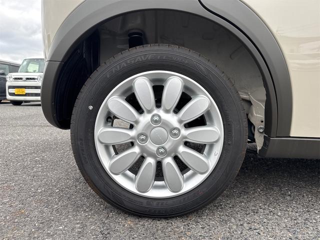 アルトラパン Ｘ　バックカメラ　クリアランスソナー　レーンアシスト　衝突被害軽減システム　オートライト　スマートキー　アイドリングストップ　電動格納ミラー　シートヒーター　ベンチシート　ＣＶＴ　ＡＢＳ（46枚目）