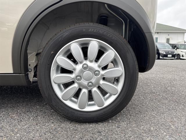 アルトラパン Ｘ　バックカメラ　クリアランスソナー　レーンアシスト　衝突被害軽減システム　オートライト　スマートキー　アイドリングストップ　電動格納ミラー　シートヒーター　ベンチシート　ＣＶＴ　ＡＢＳ（47枚目）