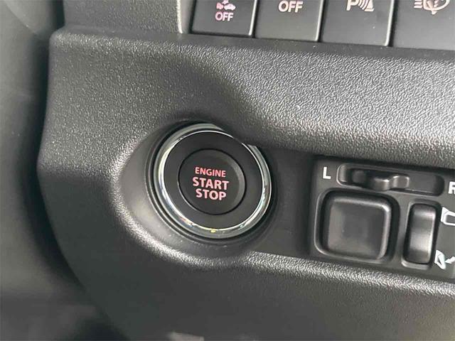 ジムニーノマド ＦＣ　４ＷＤ　ＥＴＣ　クリアランスソナー　オートクルーズコントロール　レーンアシスト　衝突被害軽減システム　オートライト　ＬＥＤヘッドランプ　ヘッドライトウォッシャー　アルミホイール　スマートキー（10枚目）