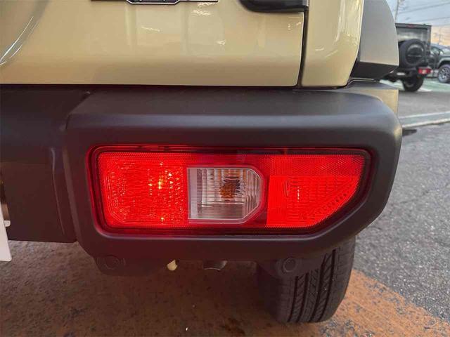 ジムニーノマド ＦＣ　４ＷＤ　ＥＴＣ　クリアランスソナー　オートクルーズコントロール　レーンアシスト　衝突被害軽減システム　オートライト　ＬＥＤヘッドランプ　ヘッドライトウォッシャー　アルミホイール　スマートキー（57枚目）