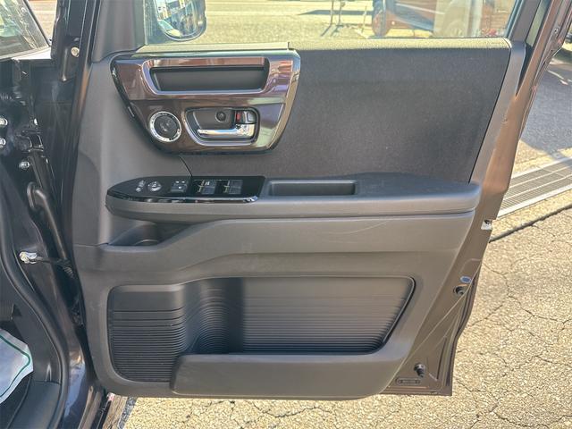 Ｎ－ＢＯＸカスタム Ｇ・Ｌターボホンダセンシング　ＥＴＣ　バックカメラ　両側電動スライドドア　ナビ　ＴＶ　クリアランスソナー　オートクルーズコントロール　レーンアシスト　衝突被害軽減システム　スマートキー　アイドリングストップ（35枚目）