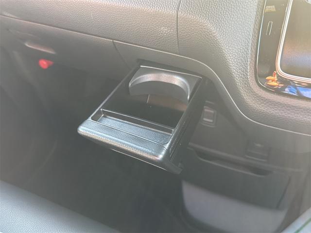 Ｎ－ＢＯＸカスタム Ｇ・Ｌターボホンダセンシング　ＥＴＣ　バックカメラ　両側電動スライドドア　ナビ　ＴＶ　クリアランスソナー　オートクルーズコントロール　レーンアシスト　衝突被害軽減システム　スマートキー　アイドリングストップ（44枚目）