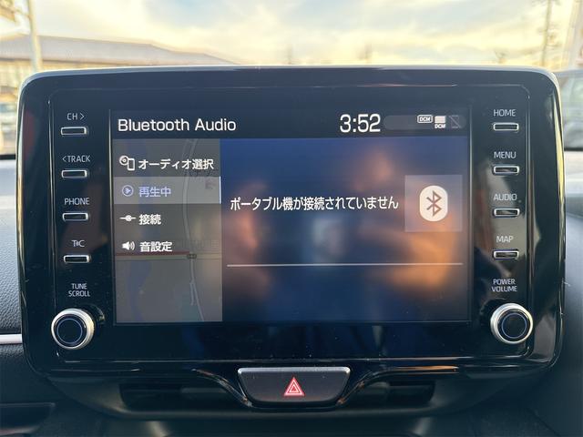 ヤリス ハイブリッドＺ　純正ディスプレイオーディオ　ＥＴＣ　バックカメラ　ナビ　クリアランスソナー　オートクルーズコントロール　レーンアシスト　衝突被害軽減システム　オートマチックハイビーム　オートライト　ＬＥＤヘッドランプ（5枚目）