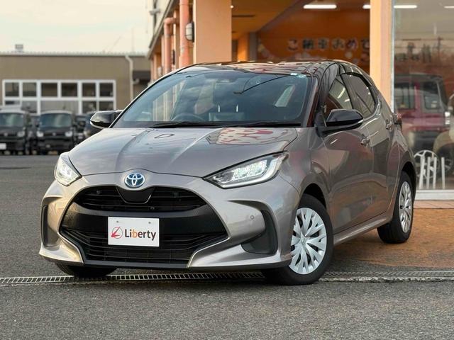 ヤリス ハイブリッドＺ　純正ディスプレイオーディオ　ＥＴＣ　バックカメラ　ナビ　クリアランスソナー　オートクルーズコントロール　レーンアシスト　衝突被害軽減システム　オートマチックハイビーム　オートライト　ＬＥＤヘッドランプ（24枚目）