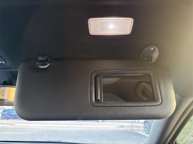 ヤリス ハイブリッドＺ　純正ディスプレイオーディオ　ＥＴＣ　バックカメラ　ナビ　クリアランスソナー　オートクルーズコントロール　レーンアシスト　衝突被害軽減システム　オートマチックハイビーム　オートライト　ＬＥＤヘッドランプ（45枚目）