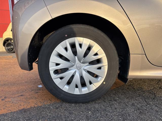 ヤリス ハイブリッドＺ　純正ディスプレイオーディオ　ＥＴＣ　バックカメラ　ナビ　クリアランスソナー　オートクルーズコントロール　レーンアシスト　衝突被害軽減システム　オートマチックハイビーム　オートライト　ＬＥＤヘッドランプ（49枚目）