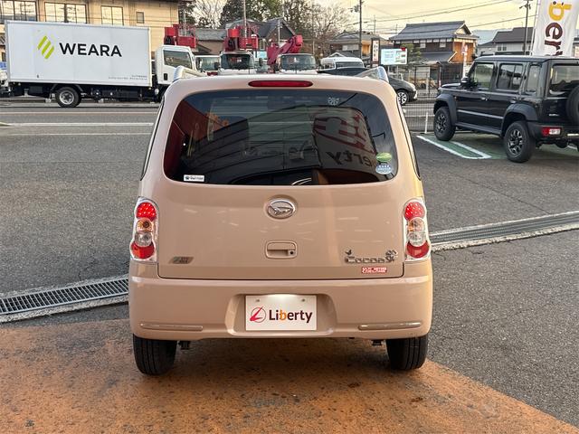 ミラココア ココアプラスＸ　スマートキー　アイドリングストップ　電動格納ミラー　ベンチシート　ＣＶＴ　ＣＤ　ミュージックプレイヤー接続可　ルーフレール　エアコン　パワーステアリング（19枚目）