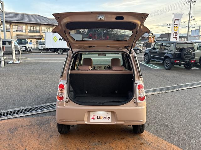 ミラココア ココアプラスＸ　スマートキー　アイドリングストップ　電動格納ミラー　ベンチシート　ＣＶＴ　ＣＤ　ミュージックプレイヤー接続可　ルーフレール　エアコン　パワーステアリング（21枚目）