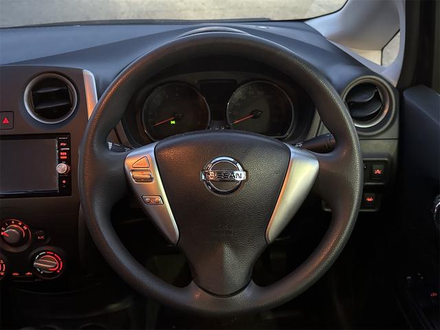 ノート Ｘ　純正ナビ　Ｂｌｕｅｔｏｏｔｈ対応　バックカメラ　ＴＶ　レーンアシスト　衝突被害軽減システム　スマートキー　アイドリングストップ　電動格納ミラー　ＣＶＴ　盗難防止システム　衝突安全ボディ　ＡＢＳ（9枚目）