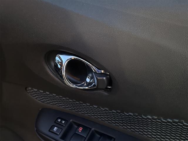 ノート Ｘ　純正ナビ　Ｂｌｕｅｔｏｏｔｈ対応　バックカメラ　ＴＶ　レーンアシスト　衝突被害軽減システム　スマートキー　アイドリングストップ　電動格納ミラー　ＣＶＴ　盗難防止システム　衝突安全ボディ　ＡＢＳ（31枚目）