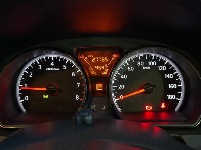 ノート Ｘ　純正ナビ　Ｂｌｕｅｔｏｏｔｈ対応　バックカメラ　ＴＶ　レーンアシスト　衝突被害軽減システム　スマートキー　アイドリングストップ　電動格納ミラー　ＣＶＴ　盗難防止システム　衝突安全ボディ　ＡＢＳ（42枚目）