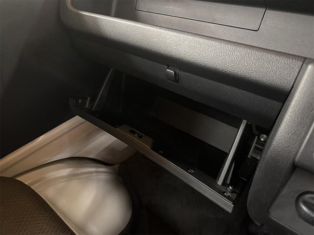 ハイゼットトラック スタンダードＳＡＩＩＩｔ　４ＷＤ　４ＷＤ　軽トラック　ＡＴ　衝突被害軽減システム　ＥＳＣ　エアコン　パワーウィンドウ　マニュアルレベリング機能　アクセサリーソケット（26枚目）