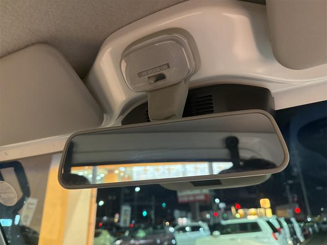 ハイゼットトラック スタンダードＳＡＩＩＩｔ　４ＷＤ　４ＷＤ　軽トラック　ＡＴ　衝突被害軽減システム　ＥＳＣ　エアコン　パワーウィンドウ　マニュアルレベリング機能　アクセサリーソケット（28枚目）