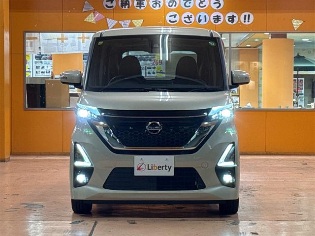 ルークス ハイウェイスター　Ｘ　プロパイロットエディション　全周囲カメラ　両側電動スライドドア　ＴＶ　クリアランスソナー　スマートキー　アイドリングストップ　電動格納ミラー　ベンチシート　ＣＶＴ　ＵＳＢ　ミュージックプレイヤー接続可（10枚目）