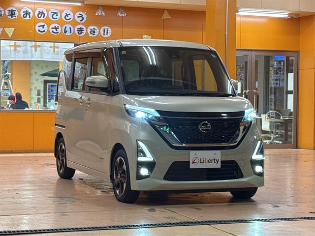 ルークス ハイウェイスター　Ｘ　プロパイロットエディション　全周囲カメラ　両側電動スライドドア　ＴＶ　クリアランスソナー　スマートキー　アイドリングストップ　電動格納ミラー　ベンチシート　ＣＶＴ　ＵＳＢ　ミュージックプレイヤー接続可（11枚目）