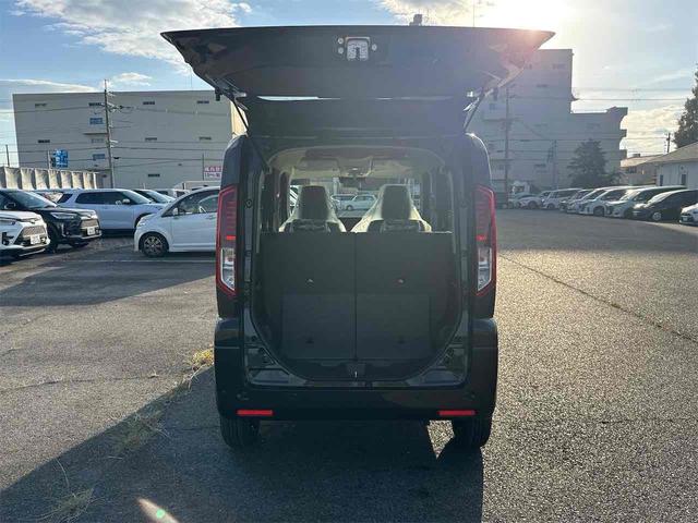 スペーシア ハイブリッドＸ　届出済未使用車　禁煙車　両側電動スライドドア　スマートキー　アイドリングストップ　電動格納ミラー　シートヒーター　ベンチシート　ＣＶＴ　ＥＳＣ　オットマン（13枚目）