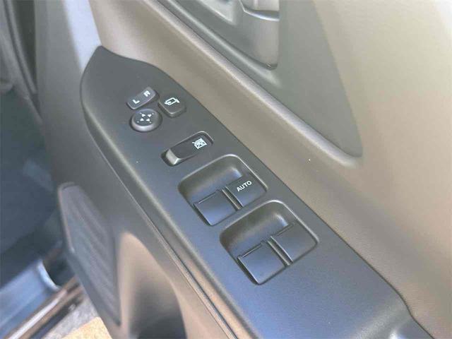 スペーシア ハイブリッドＸ　届出済未使用車　禁煙車　両側電動スライドドア　スマートキー　アイドリングストップ　電動格納ミラー　シートヒーター　ベンチシート　ＣＶＴ　ＥＳＣ　オットマン（25枚目）