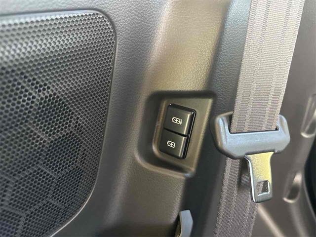 スペーシア ハイブリッドＸ　届出済未使用車　禁煙車　両側電動スライドドア　スマートキー　アイドリングストップ　電動格納ミラー　シートヒーター　ベンチシート　ＣＶＴ　ＥＳＣ　オットマン（35枚目）