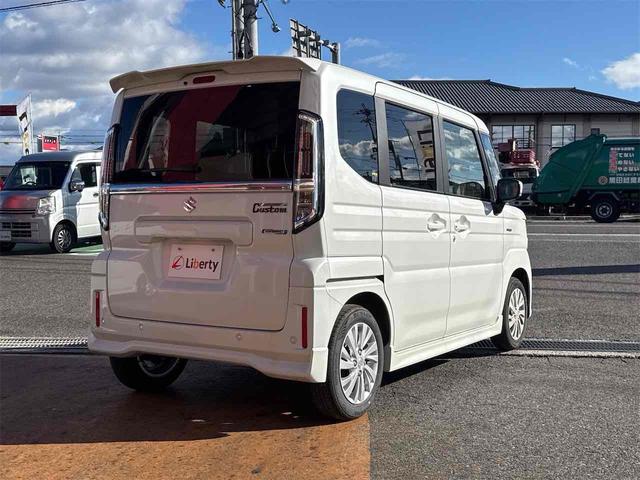 スペーシアカスタム ハイブリッドＧＳ　両側スライド・片側電動　クリアランスソナー　オートライト　スマートキー　アイドリングストップ　電動格納ミラー　シートヒーター　ベンチシート　ＣＶＴ　ＥＳＣ　アルミホイール（10枚目）