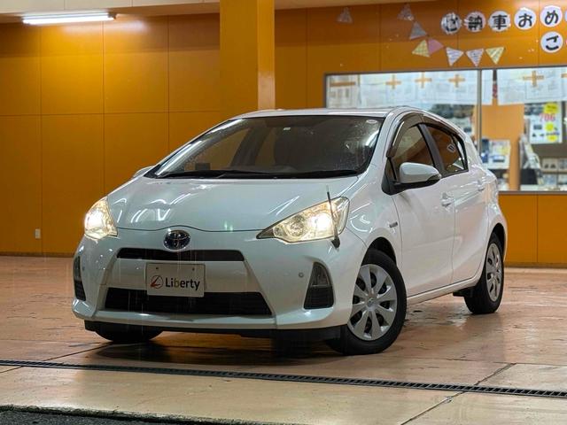 アクア Ｇ　ＥＴＣ　バックカメラ　ナビ　ＴＶ　クリアランスソナー　スマートキー　電動格納ミラー　ＣＶＴ　衝突安全ボディ　ＡＢＳ　ＥＳＣ　Ｂｌｕｅｔｏｏｔｈ　エアコン　パワーステアリング（9枚目）