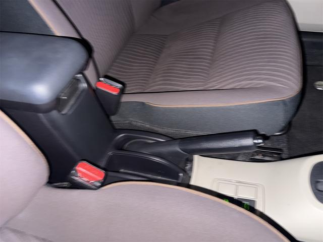 アクア Ｇ　ＥＴＣ　バックカメラ　ナビ　ＴＶ　クリアランスソナー　スマートキー　電動格納ミラー　ＣＶＴ　衝突安全ボディ　ＡＢＳ　ＥＳＣ　Ｂｌｕｅｔｏｏｔｈ　エアコン　パワーステアリング（37枚目）