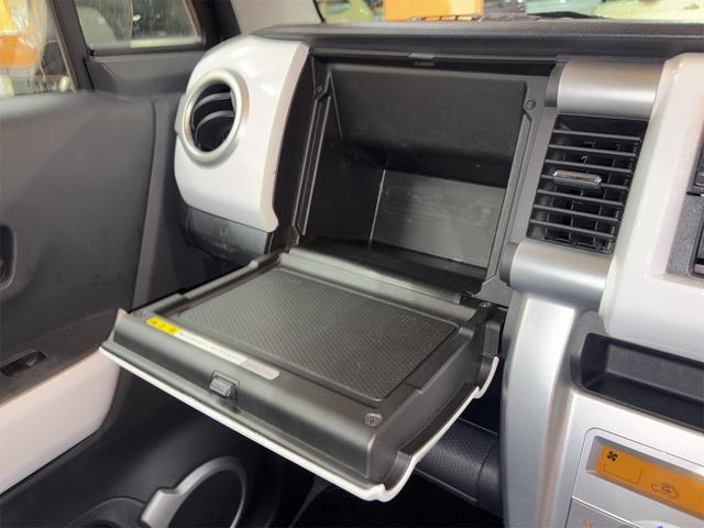 ハスラー Ｇ　衝突被害軽減システム　スマートキー　アイドリングストップ　電動格納ミラー　シートヒーター　ベンチシート　ＣＶＴ　ＥＳＣ　ＣＤ　ＵＳＢ　アルミホイール　エアコン　パワーウィンドウ（25枚目）