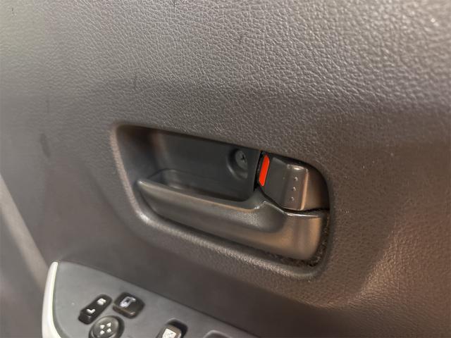 ハスラー Ｇ　衝突被害軽減システム　スマートキー　アイドリングストップ　電動格納ミラー　シートヒーター　ベンチシート　ＣＶＴ　ＥＳＣ　ＣＤ　ＵＳＢ　アルミホイール　エアコン　パワーウィンドウ（37枚目）