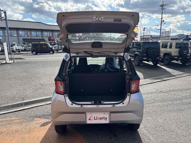 ミライース Ｌ　ＳＡＩＩＩ　クリアランスソナー　衝突被害軽減システム　オートマチックハイビーム　オートライト　キーレスエントリー　アイドリングストップ　ＣＶＴ　ＡＢＳ　ＥＳＣ　エアコン　パワーステアリング　パワーウィンドウ（13枚目）