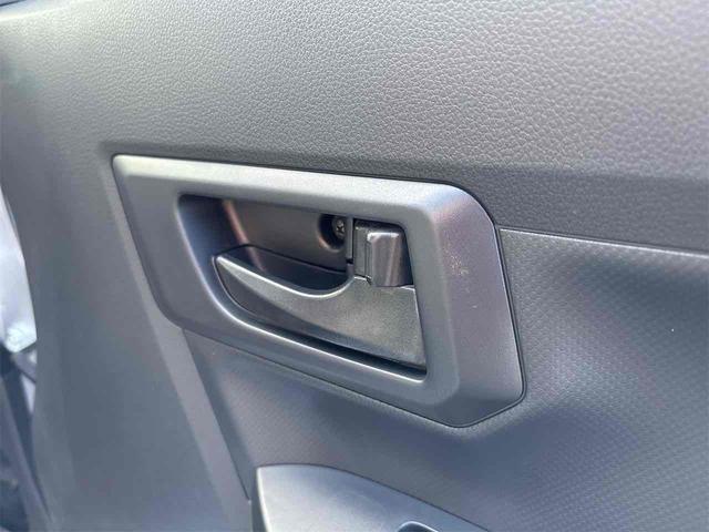 ミライース Ｌ　ＳＡＩＩＩ　クリアランスソナー　衝突被害軽減システム　オートマチックハイビーム　オートライト　キーレスエントリー　アイドリングストップ　ＣＶＴ　ＡＢＳ　ＥＳＣ　エアコン　パワーステアリング　パワーウィンドウ（32枚目）